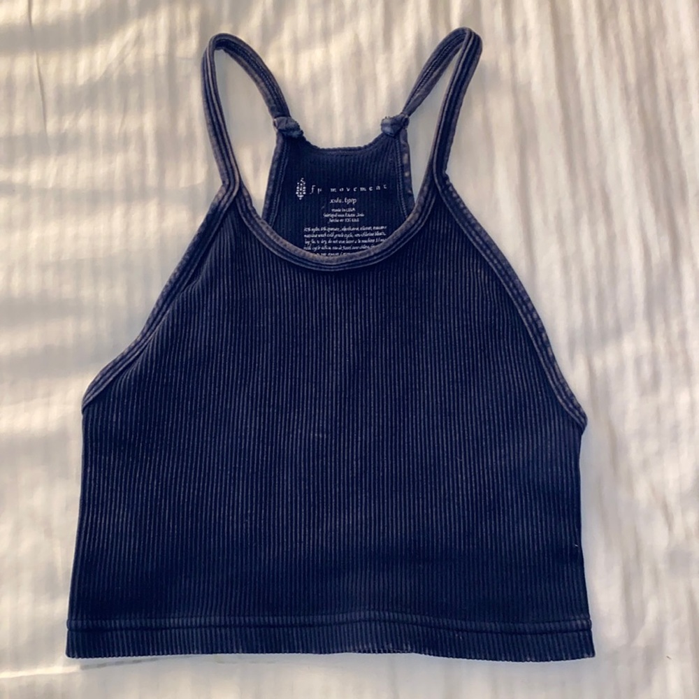 FP MOVEMENT happiness runs crop tank